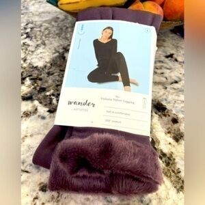 Victoria Velvet Leggings woman size L